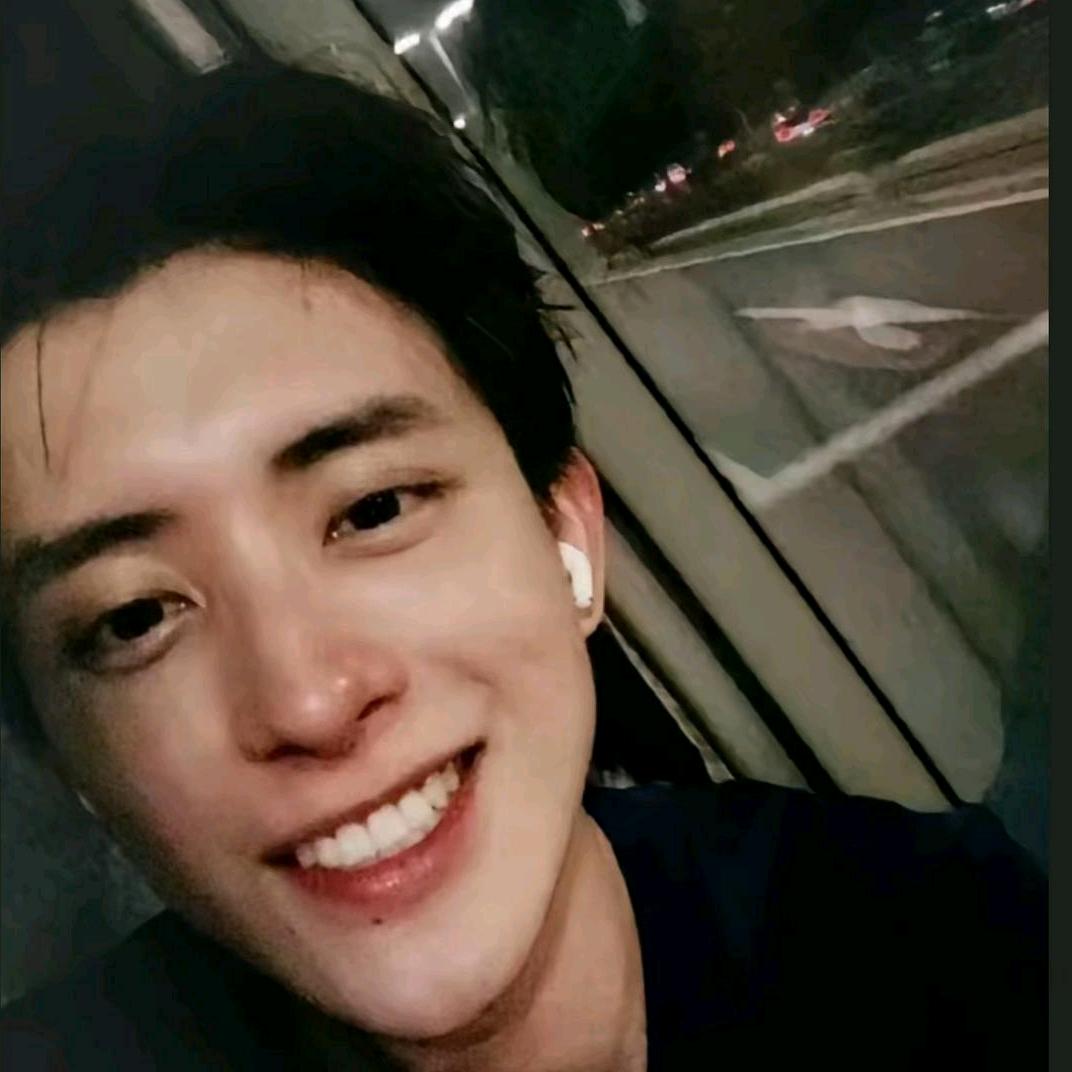 快乐大王（dongdong羊唯粉）