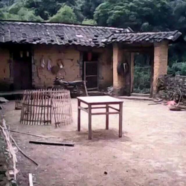 农村出来的