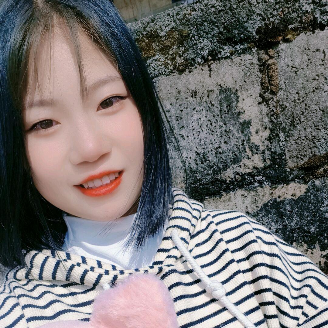 ✌️耶  艳🕊️