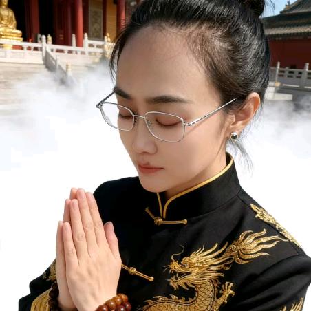 🦊菲菲
