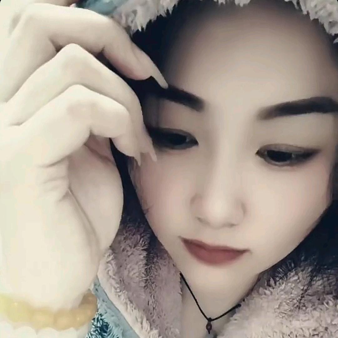 幕凉、浅笑