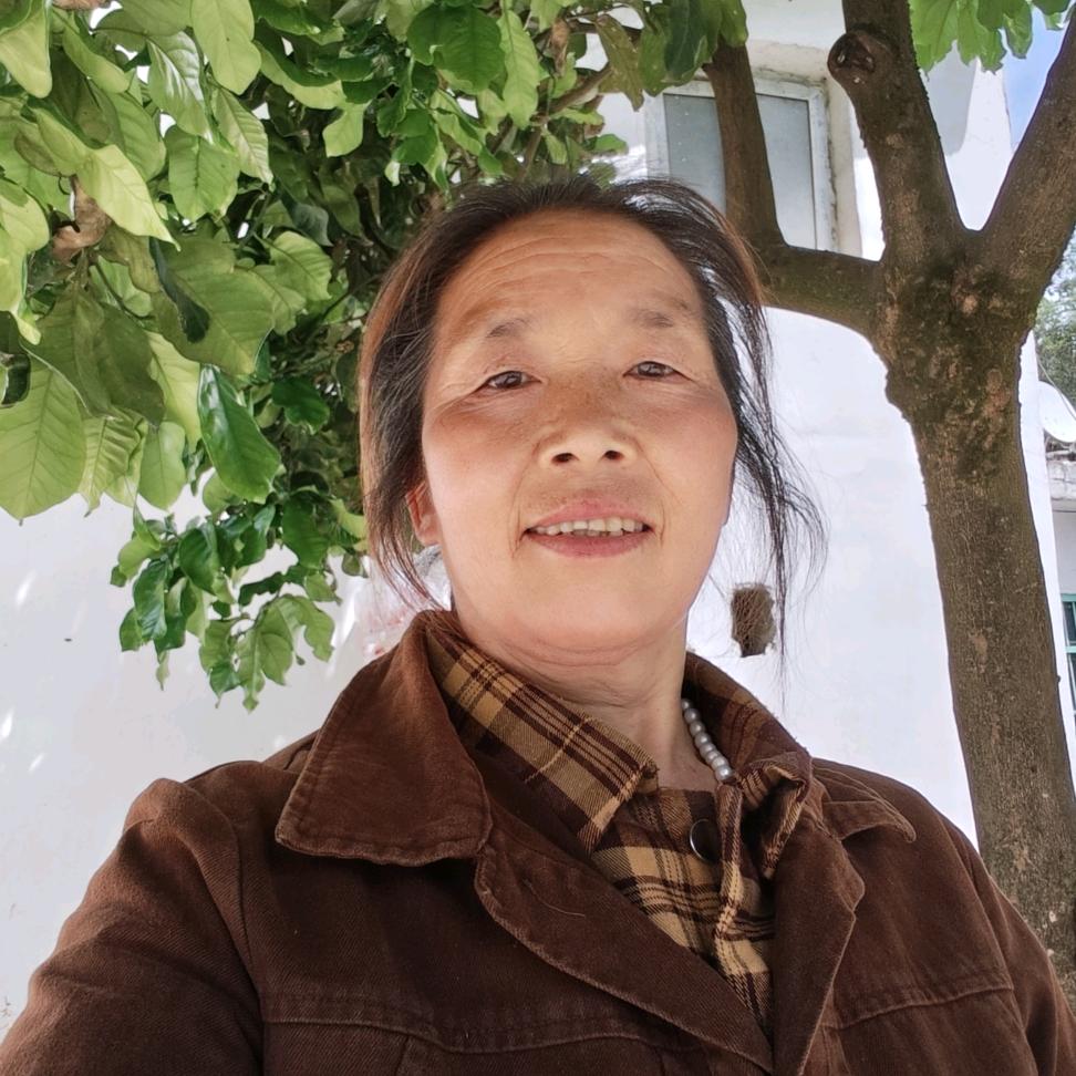 熊大姐(中午12点10)