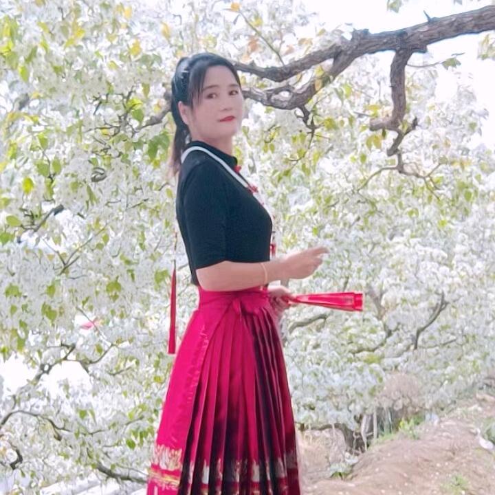 尕芳爱🎶🎶音乐