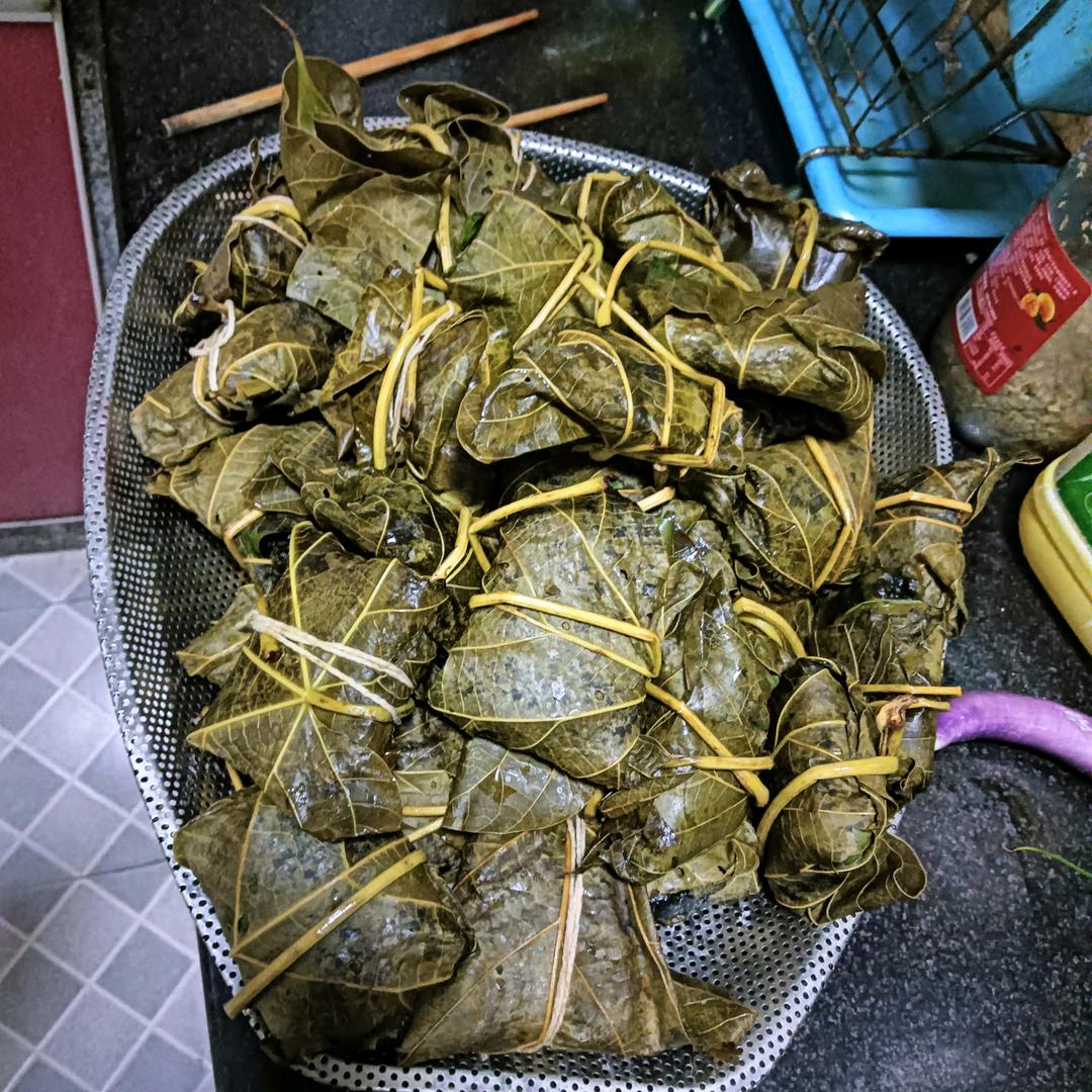 辣妹儿在搬砖