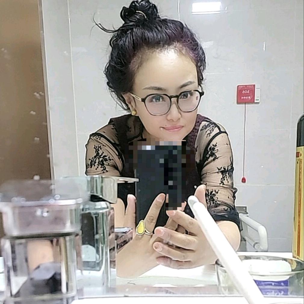 珠珠和美美的奶奶