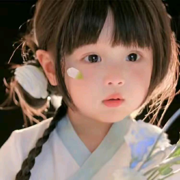 草莓喵喵