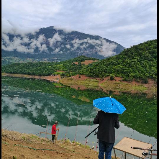 云鹏石板沟钓场