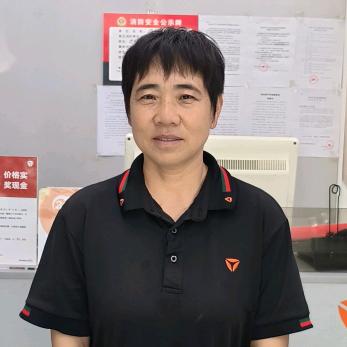 雅迪电动车薛姐