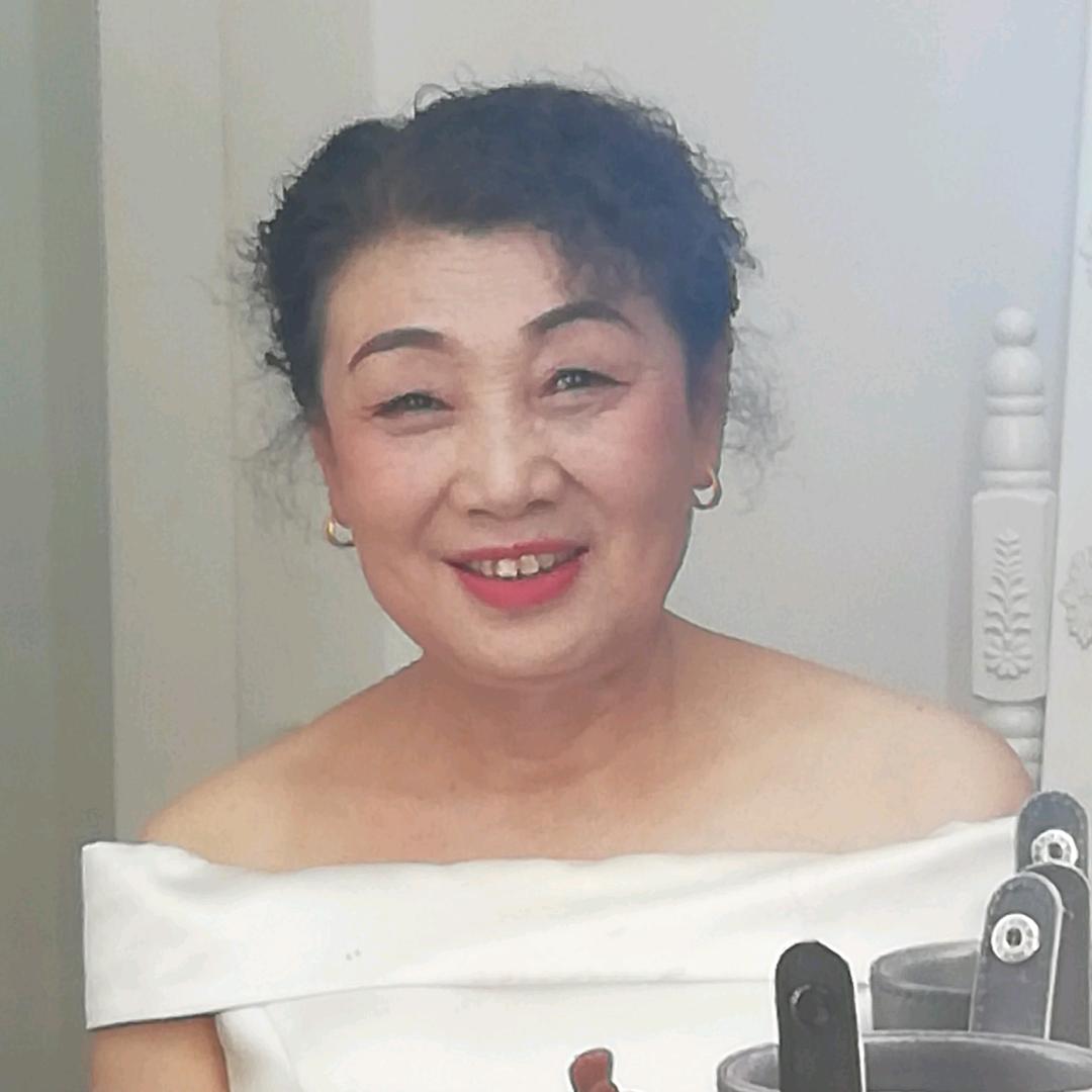 果加朵姥姥