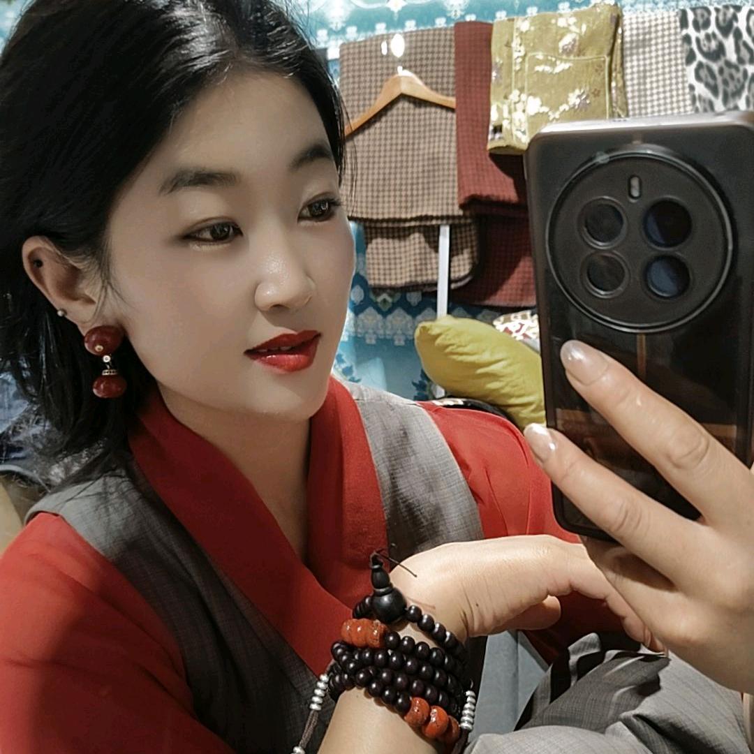 次仁巴姆