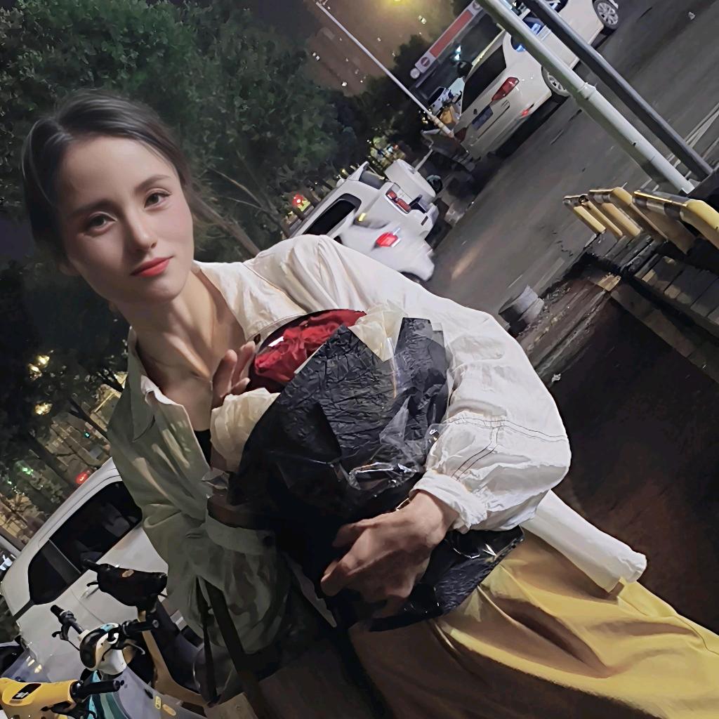 酸甜小李子💗