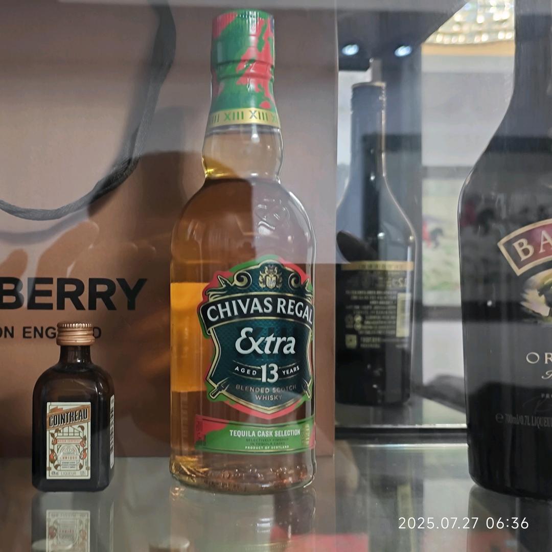 摇晃的红酒杯🍷