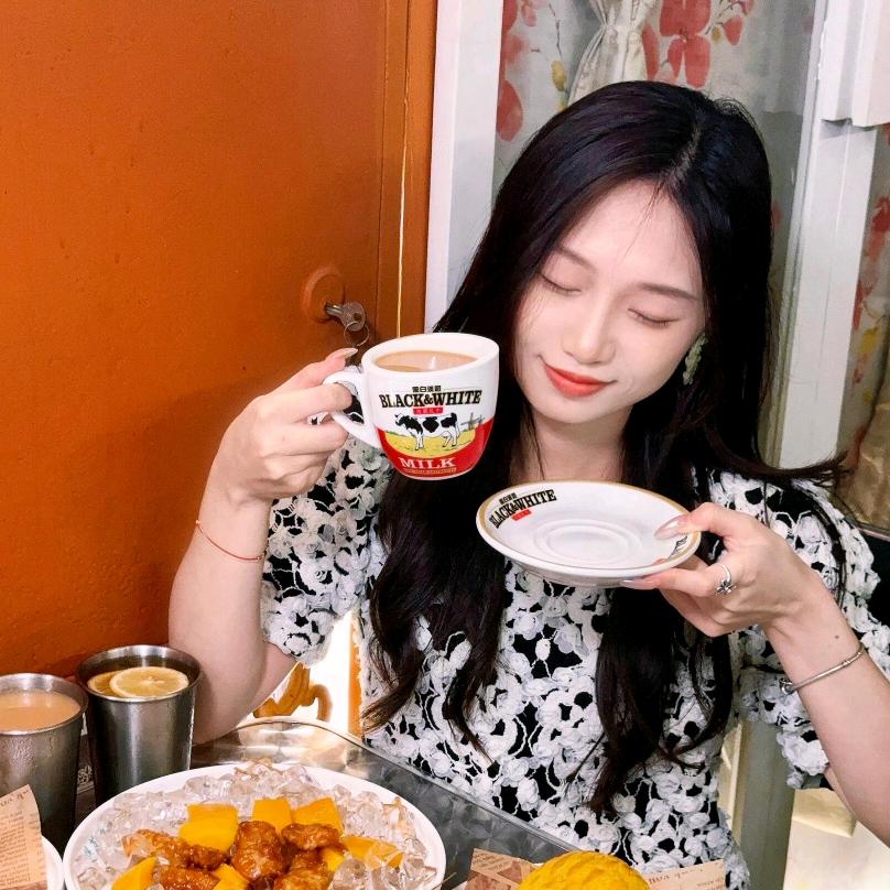暴富小甜甜.