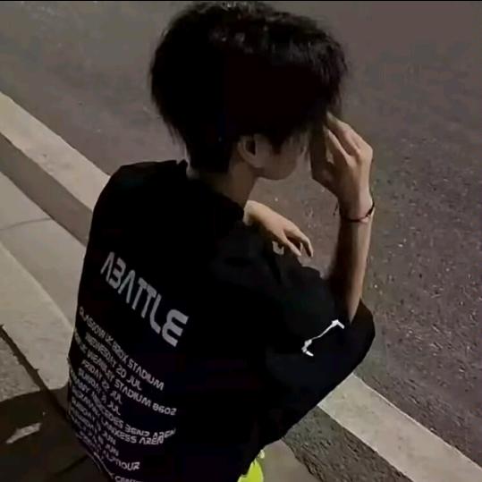 绯月