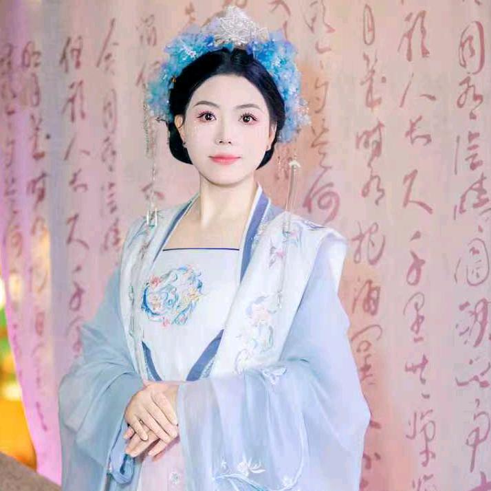小殿夏