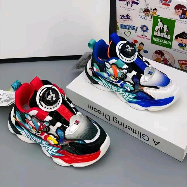 乐萱童鞋工厂店