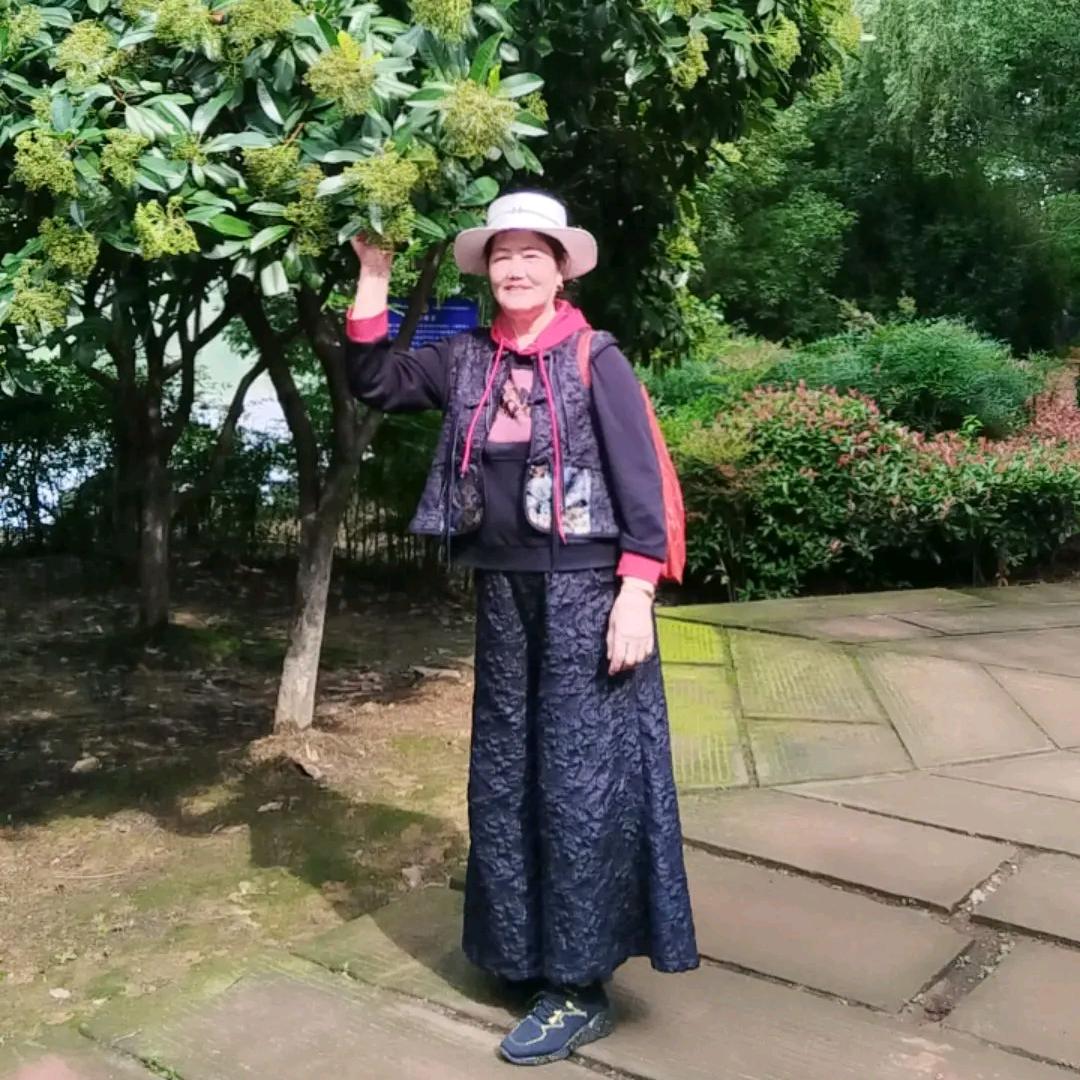 玉真幸福。