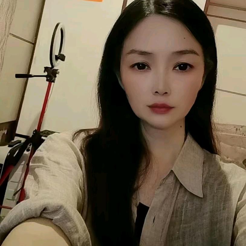 简依（晚7:10分）