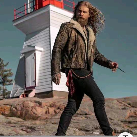 用胡子扎你的小脸蛋儿