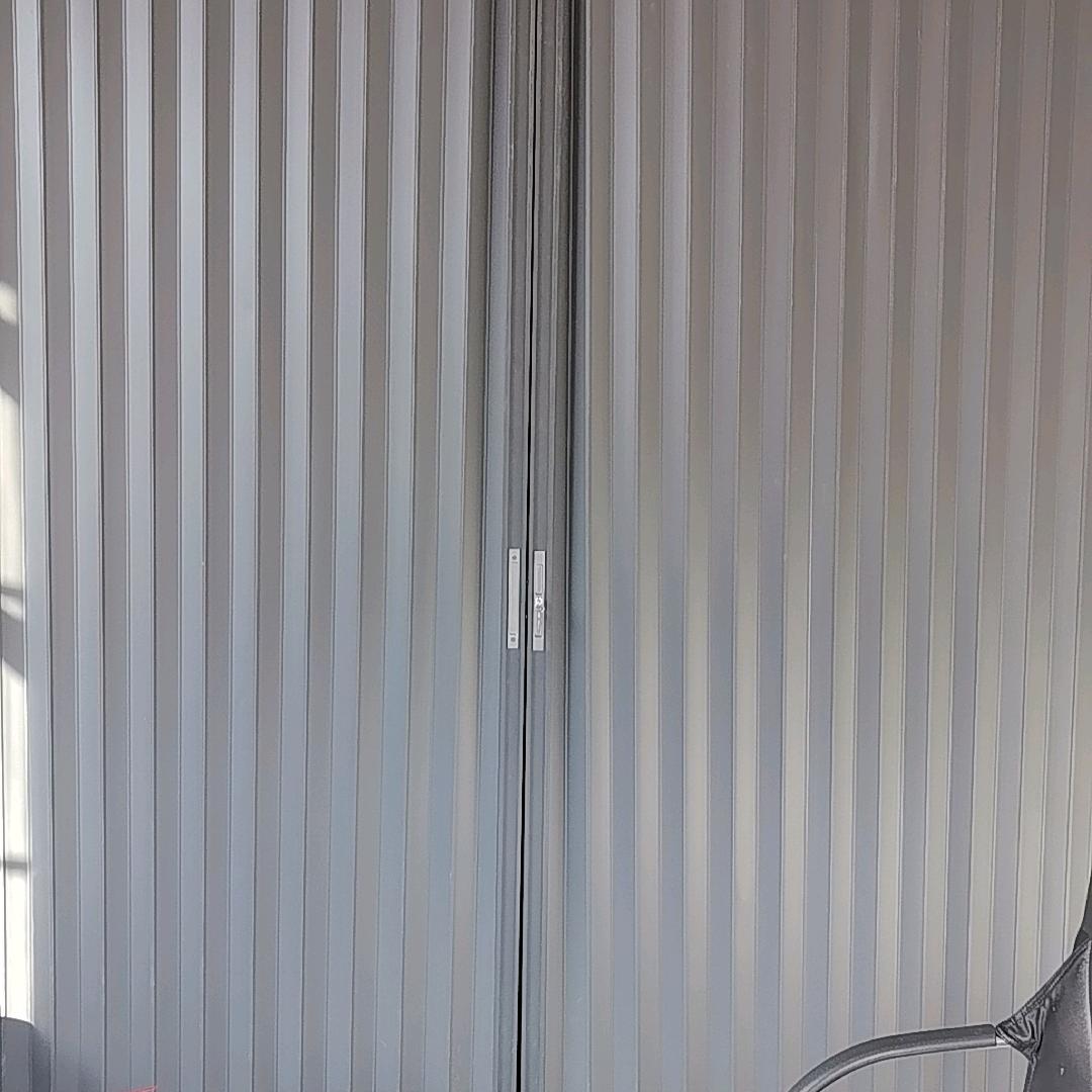 恒盛折叠门
