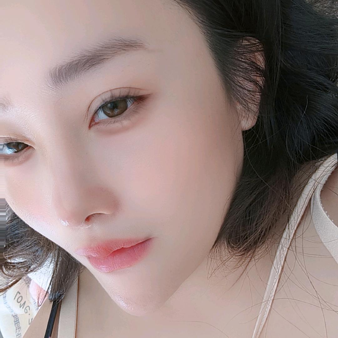 单亲妈妈小贝