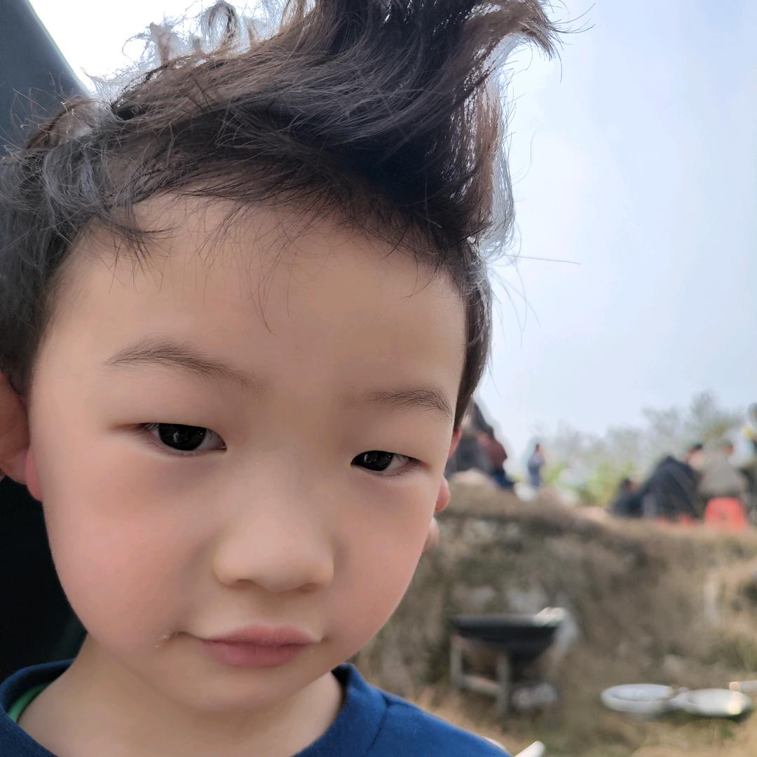 晓刚