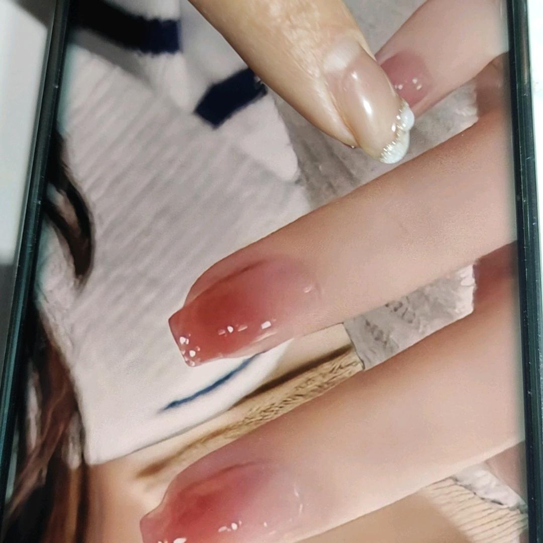 左手牵右手
