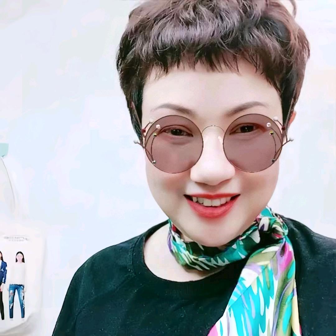 赵姐的橱窗