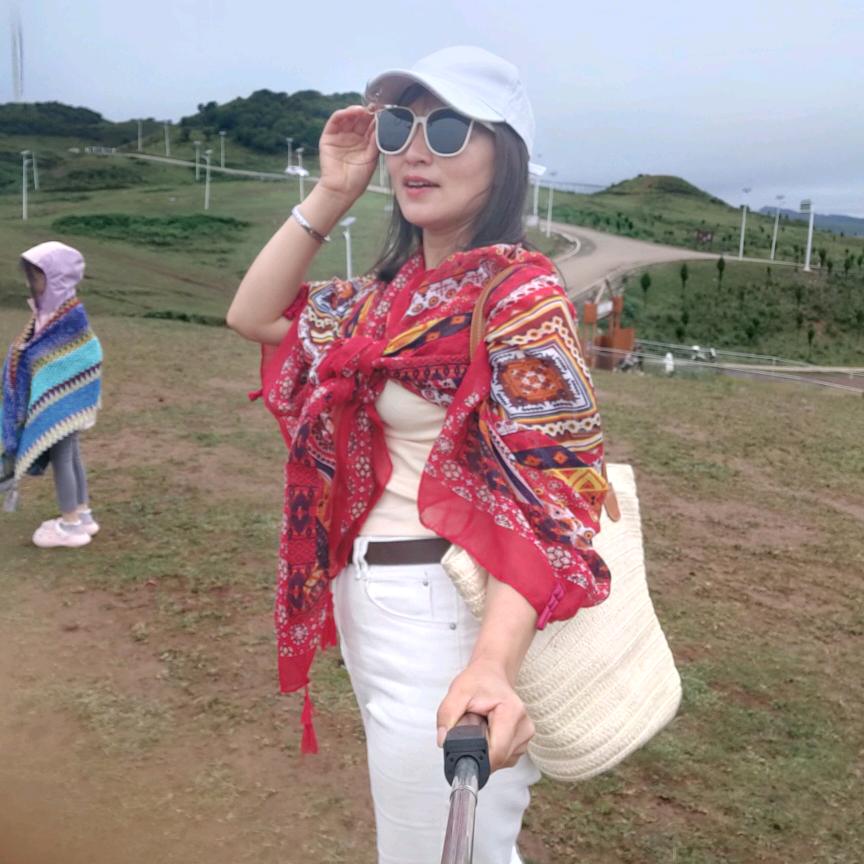 茅栗镇江毛饺子馆，黔北贝贝母婴店