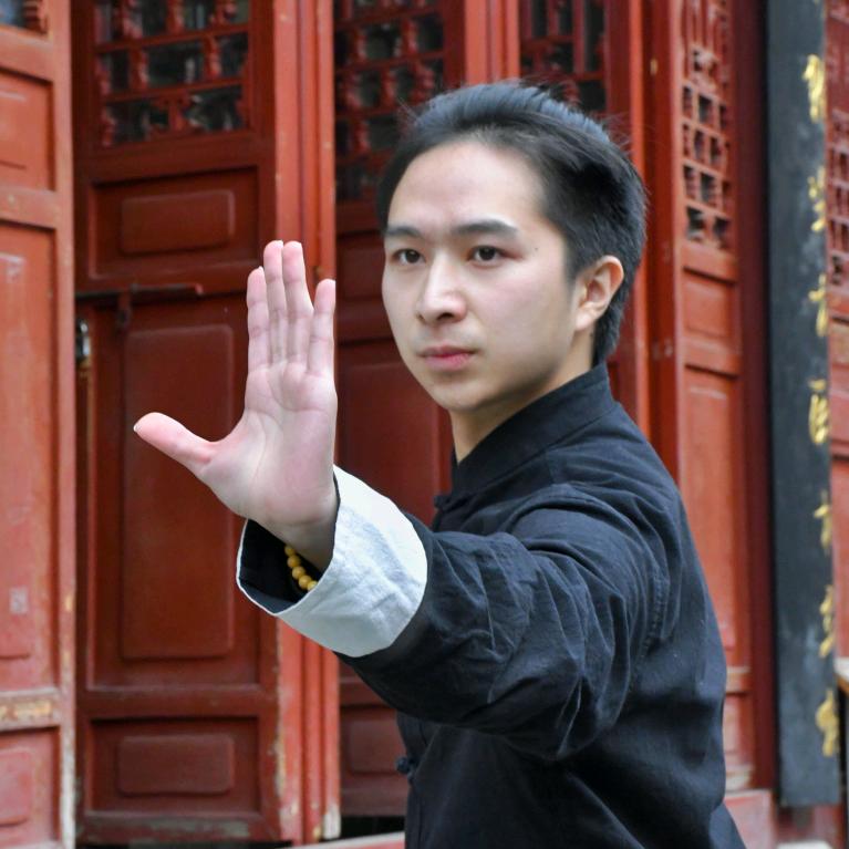 武当-站桩智明