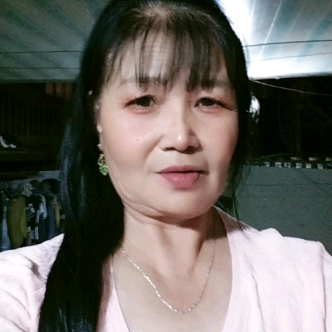 四姐云