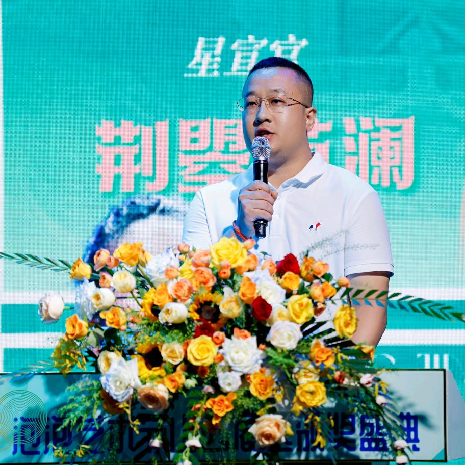 榆次彩童艺术郭老师