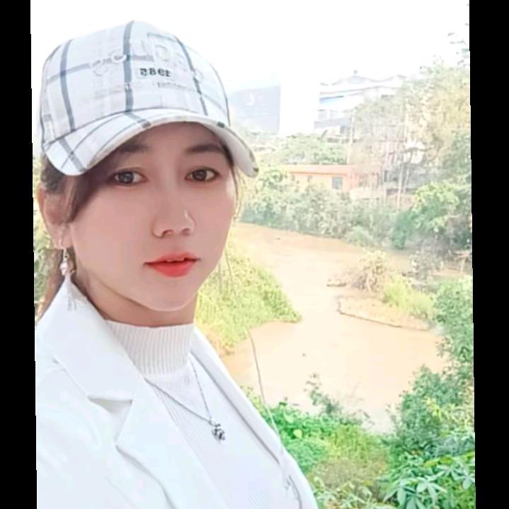云南澜沧拉祜娅米小李妹