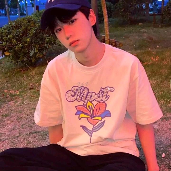 爱(⑉°з°)-♡在某个角落💋👑