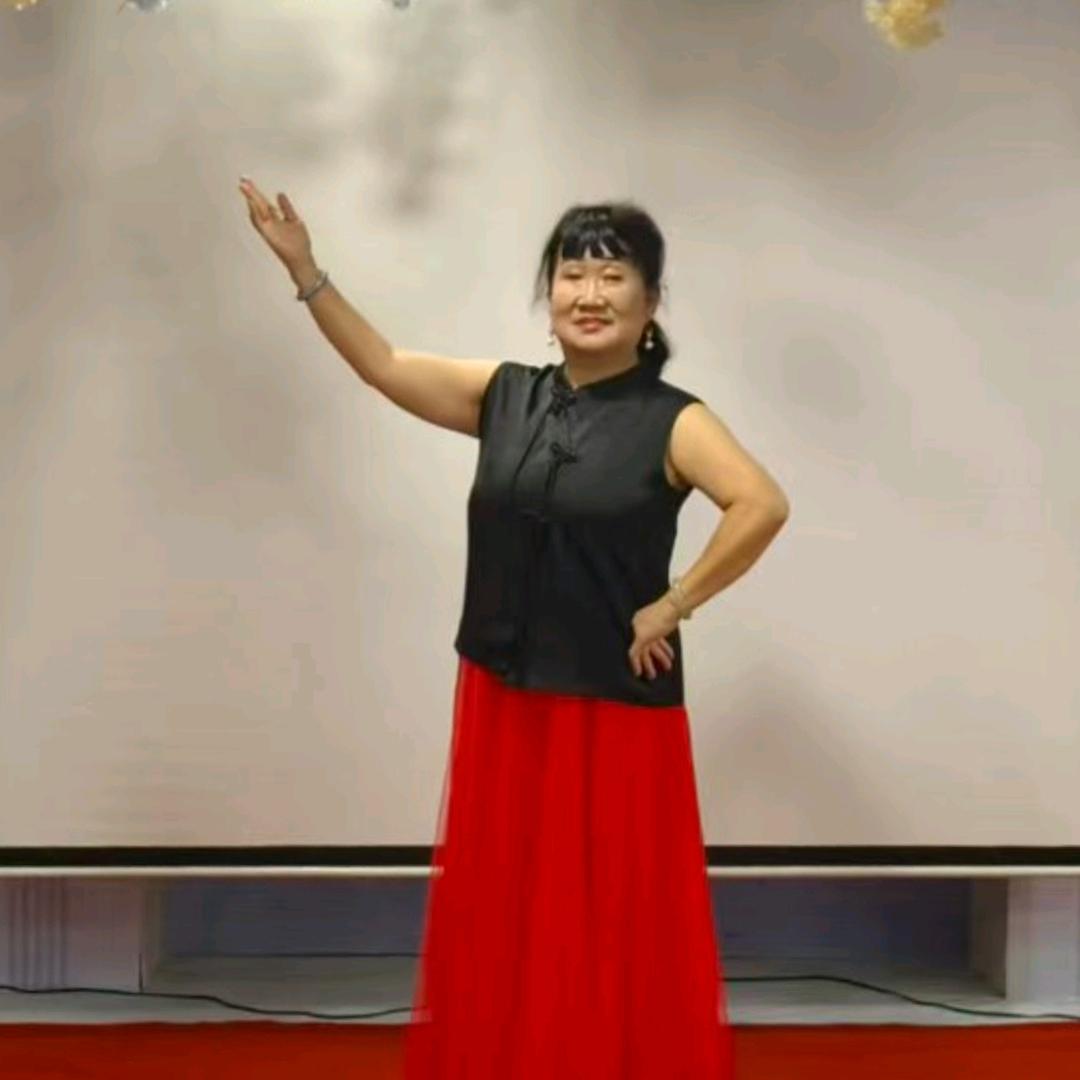雅华 🎤