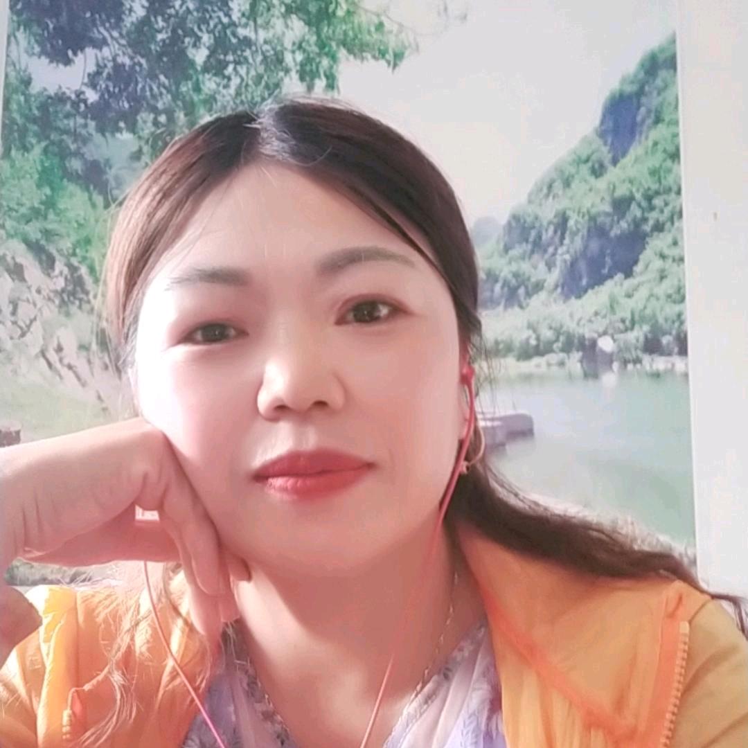 开心姐爱唱山歌