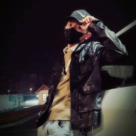 @九哥【盛先森】