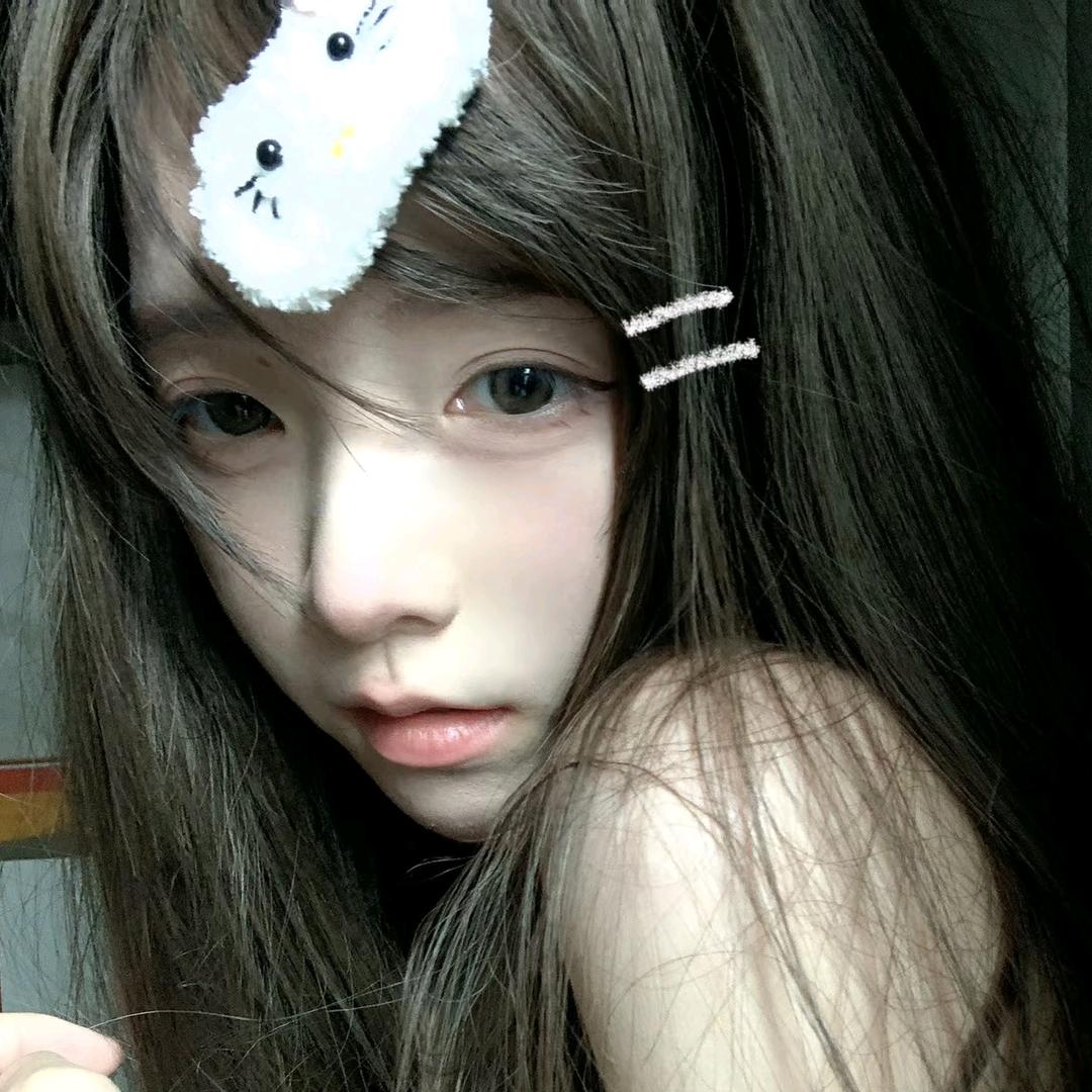 DSN奶芙（企鹅考官）