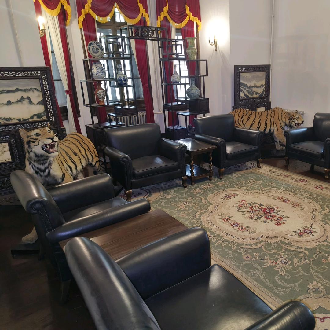 真亦假🤡假亦真