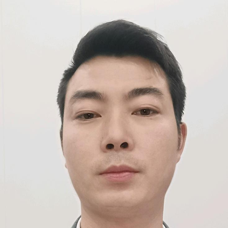 屈  涛