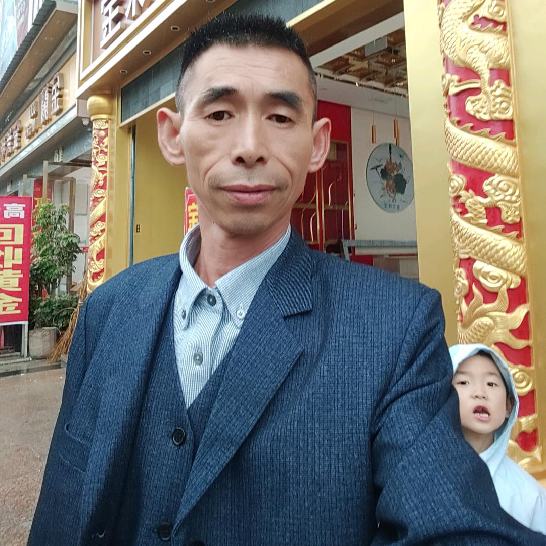 成就梦想鄂FN20H3