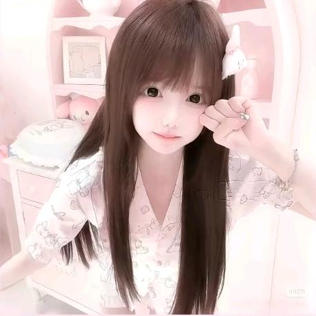 椿璇.