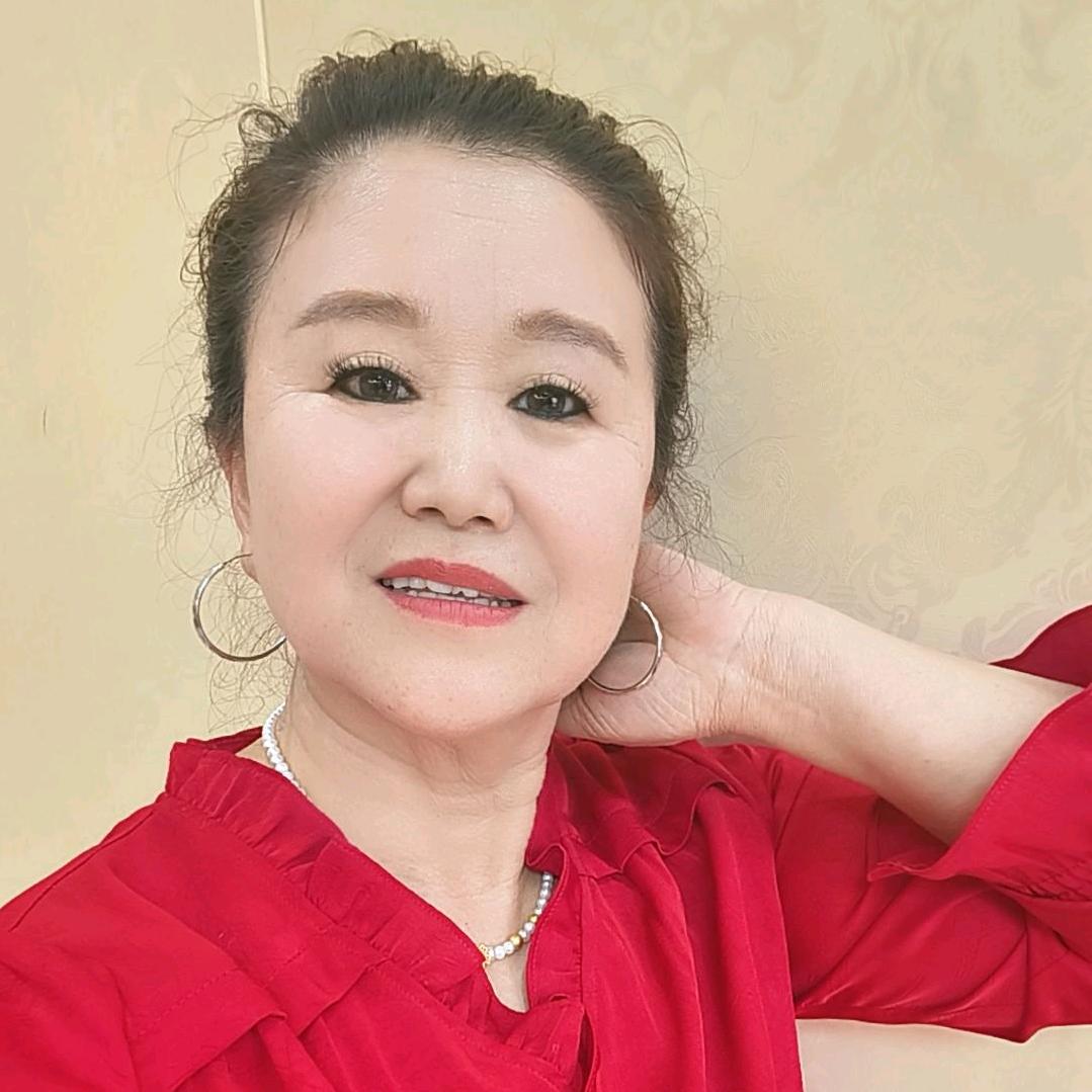 梅子🎤(不定时直播丿