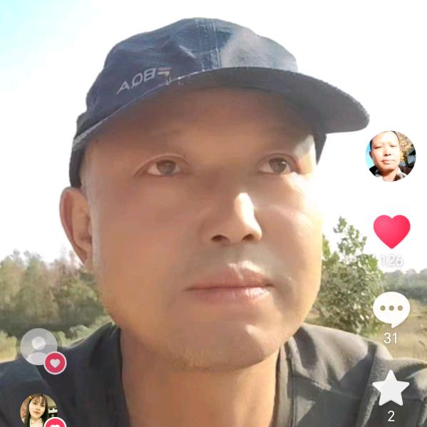 祖籍藁城一支：现居红安县尾斗湖畔董伟