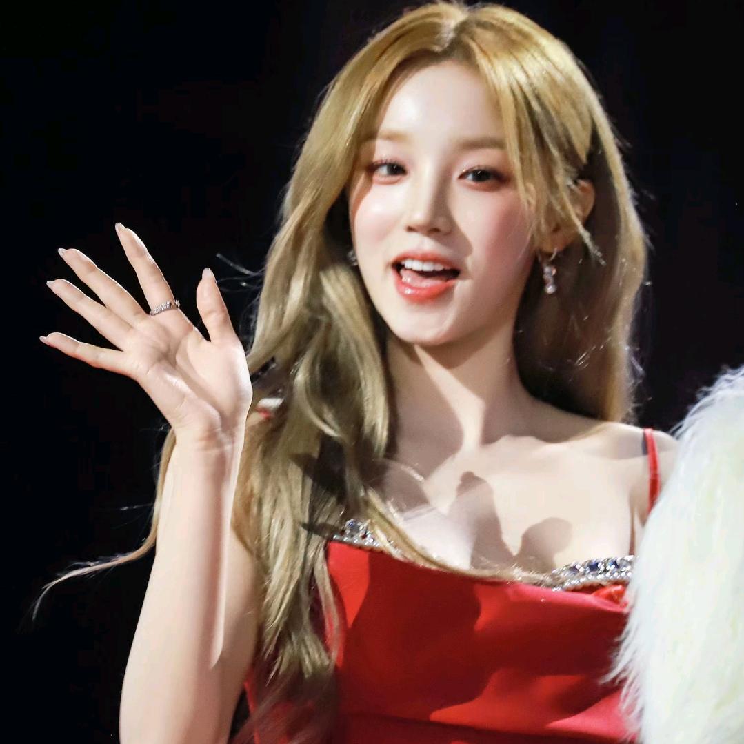 Q₂₄₁₂小0醒醒