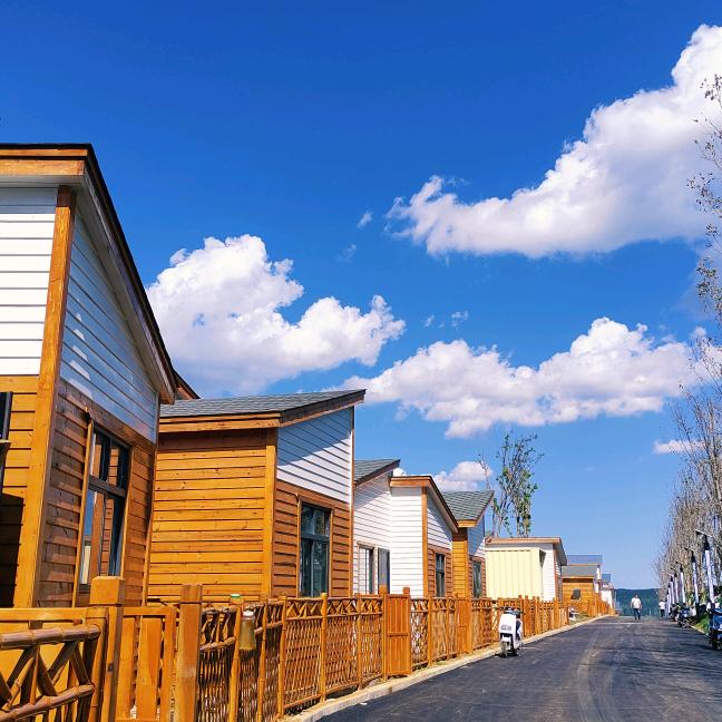 高原牧歌避暑康养 小楠