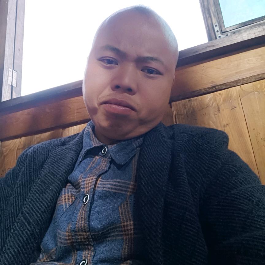 单亲爸爸(^_^)财哥