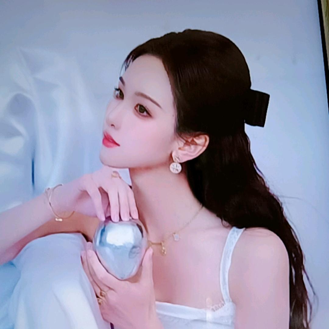 黄欣百货
