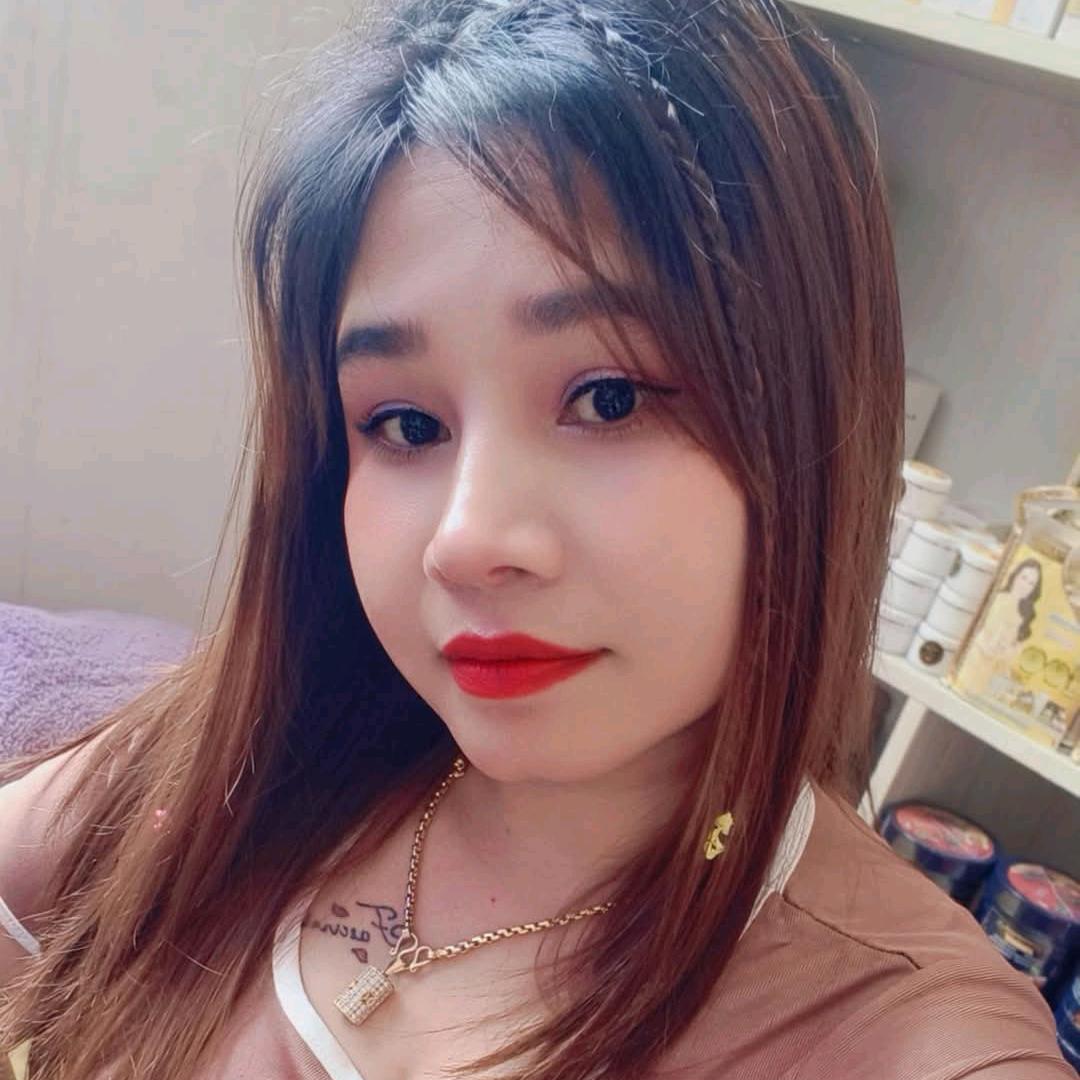 យាយម៉ាប់វេលុយលក់ដូរ