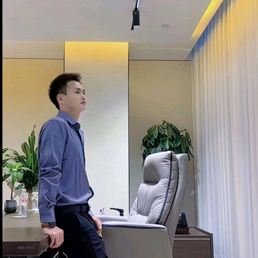 上海安禾美阁掌柜江晨